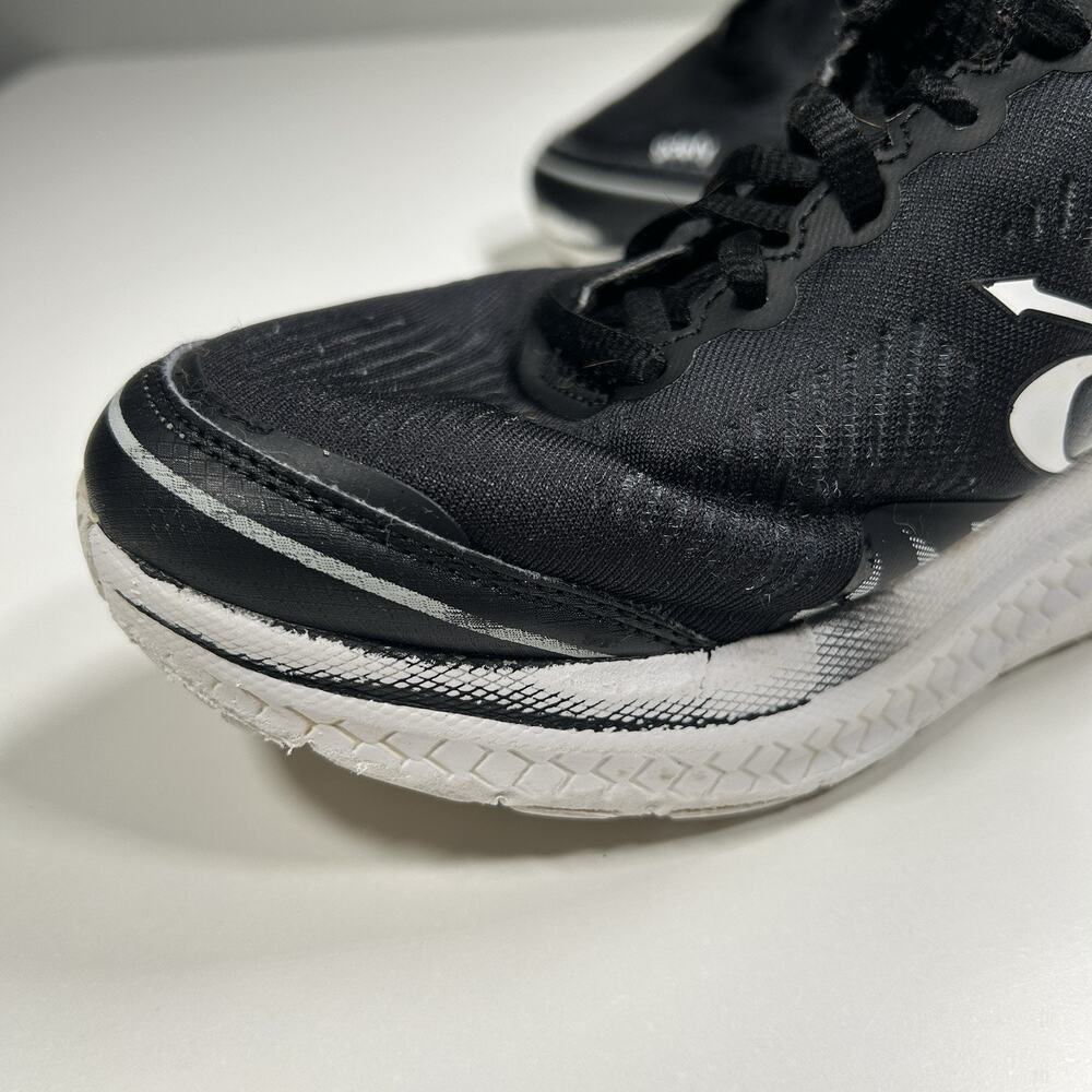 GDEFY Shoes Women’s 7 Black And White Athletic Sneakers - Picture 6 of 16